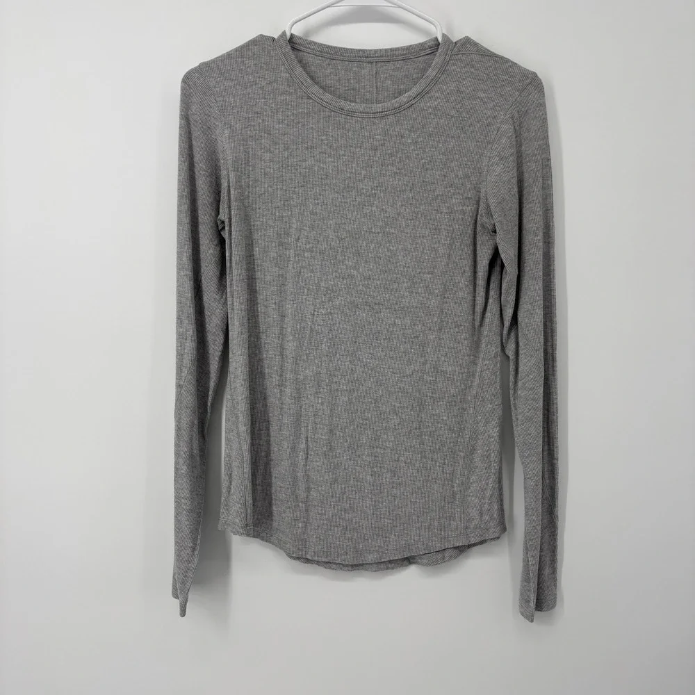 Lululemon Karma Long Sleeve Shirt Heathered Gray Size 6 (See‎ Measurements)